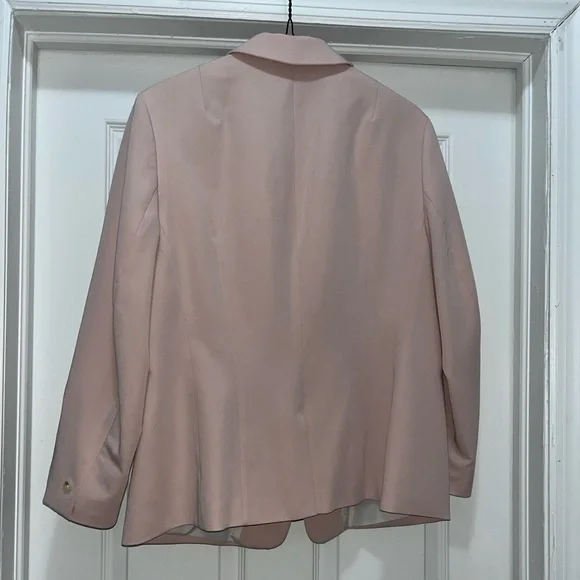 Blush pink blazer - Picture 3 of 3